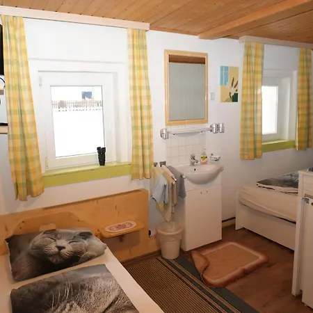 Ferienhaus In With Mountain Views, Cleaning Included Hippach